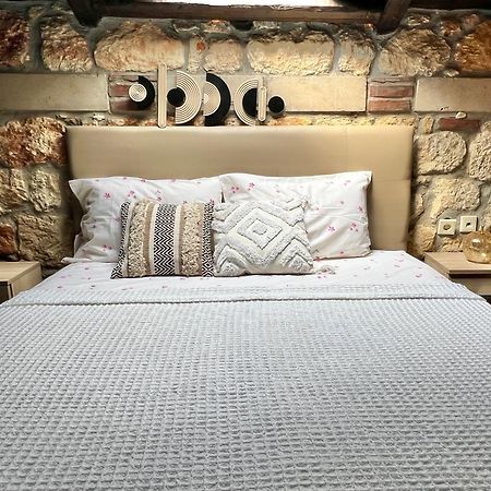 プサコウディア Boutique Stone Houseゲストハウス エクステリア 写真