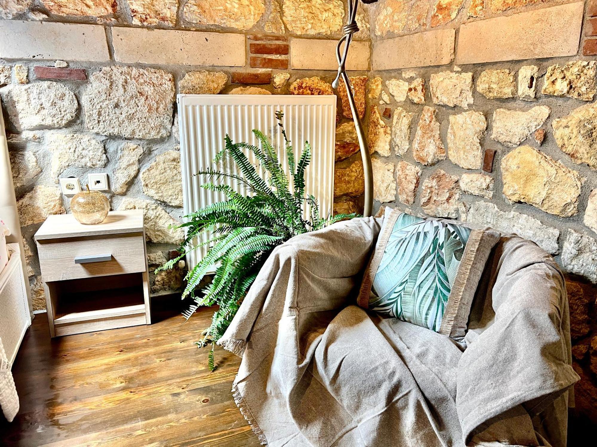 プサコウディア Boutique Stone Houseゲストハウス エクステリア 写真